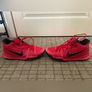 Nike Kyrie 3